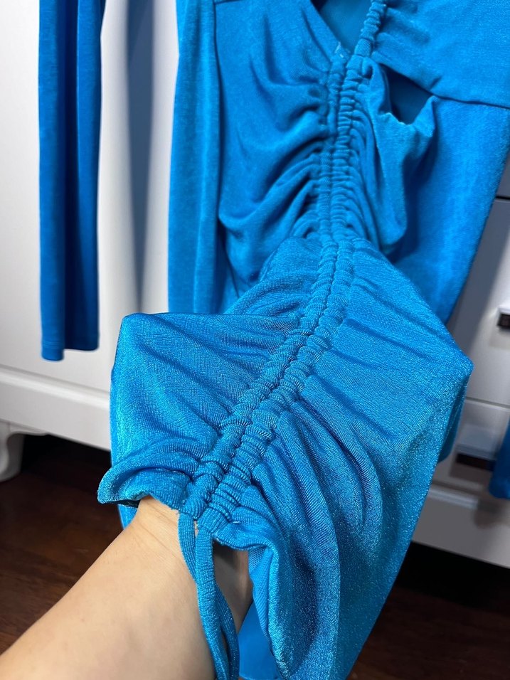 Bershka Uzun Kollu, V Yakalı Mavi Mini Elbise - Görsel 5