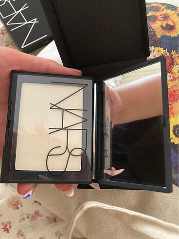 Nars Albatross NARS