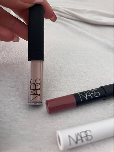  Beden Renk Nars make up