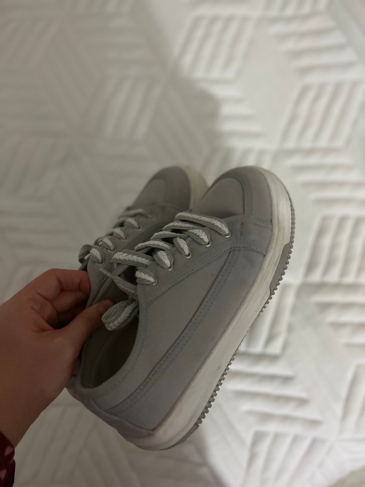 Gri Kadın Spor Ayakkabı - Görsel 2