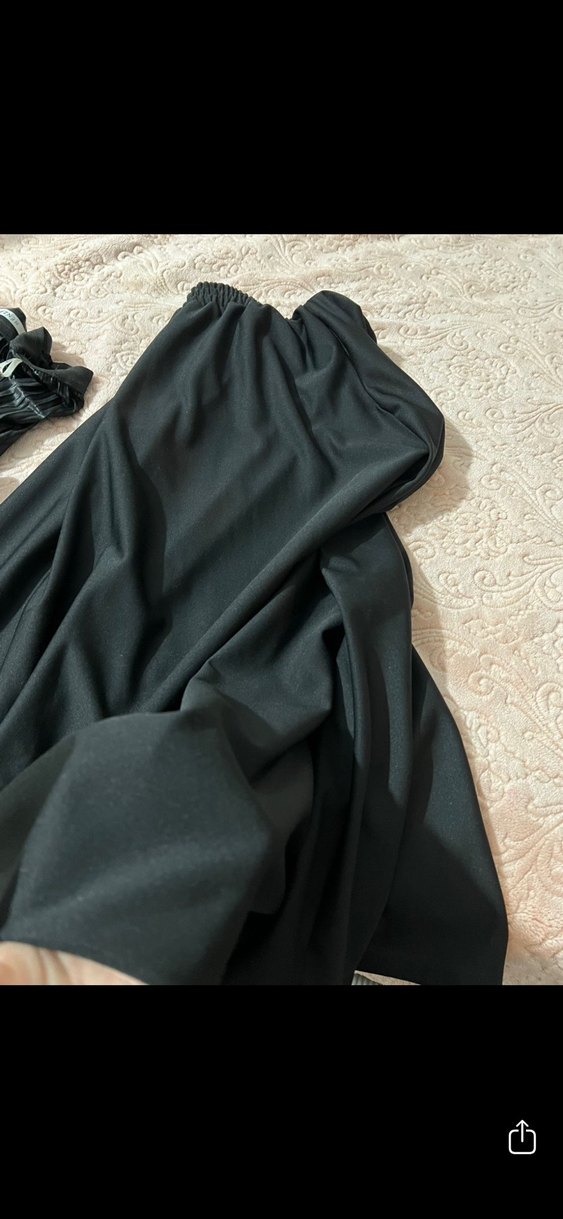 Siyah Uzun Ve Salaş Gotik Etek - Görsel 2