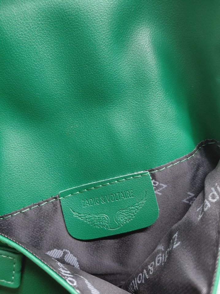 Zümrüt Yeşili Zincir Askılı Şık Omuz Çantası - Görsel 2