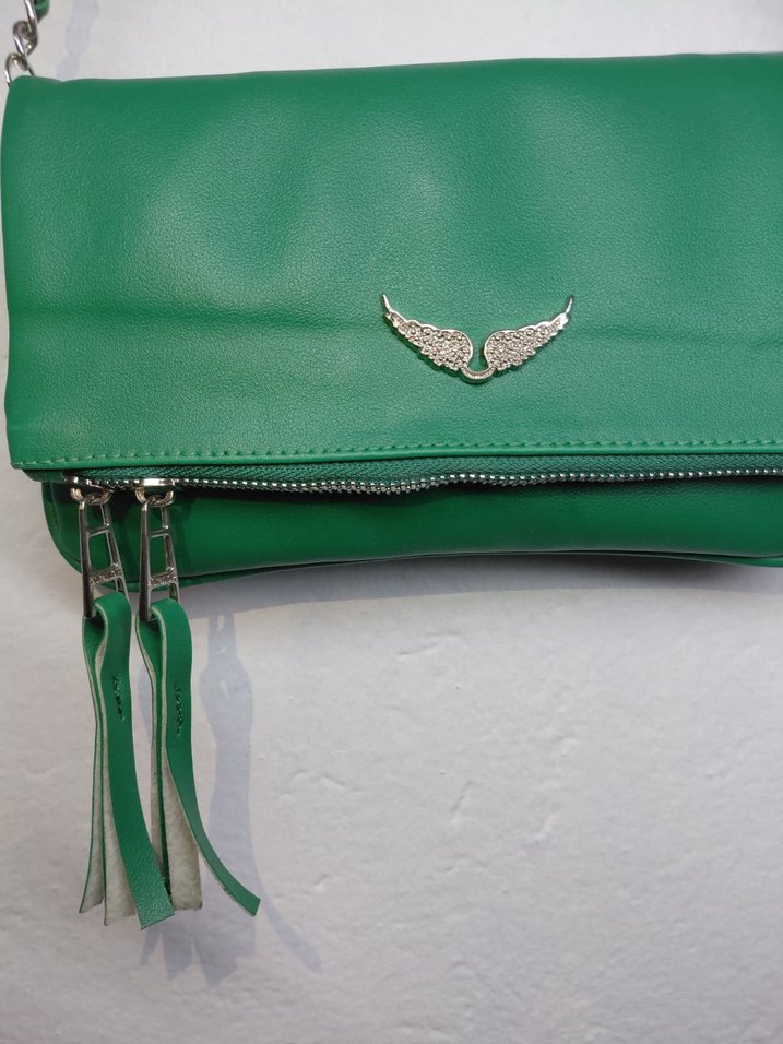 Zümrüt Yeşili Zincir Askılı Şık Omuz Çantası - Görsel 4
