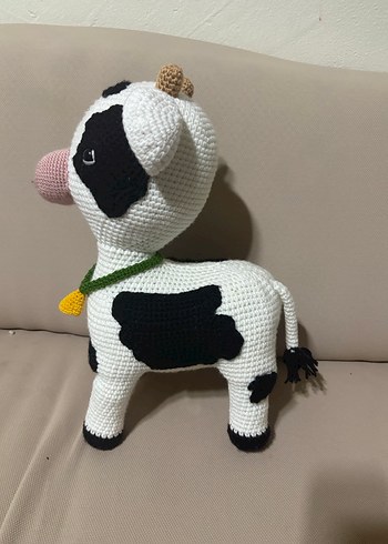 Renkli Kolye Detaylı Beyaz Örgü Sütaş İnek Peluş Oyuncak - Görsel 2