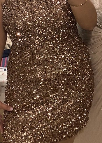 Altın Parlak Mini Straplez Elbise
abiye
gece elbisesi - Görsel 4