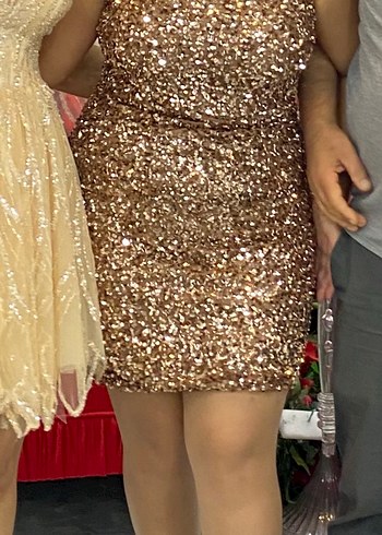 Altın Parlak Mini Straplez Elbise
abiye
gece elbisesi - Görsel 2