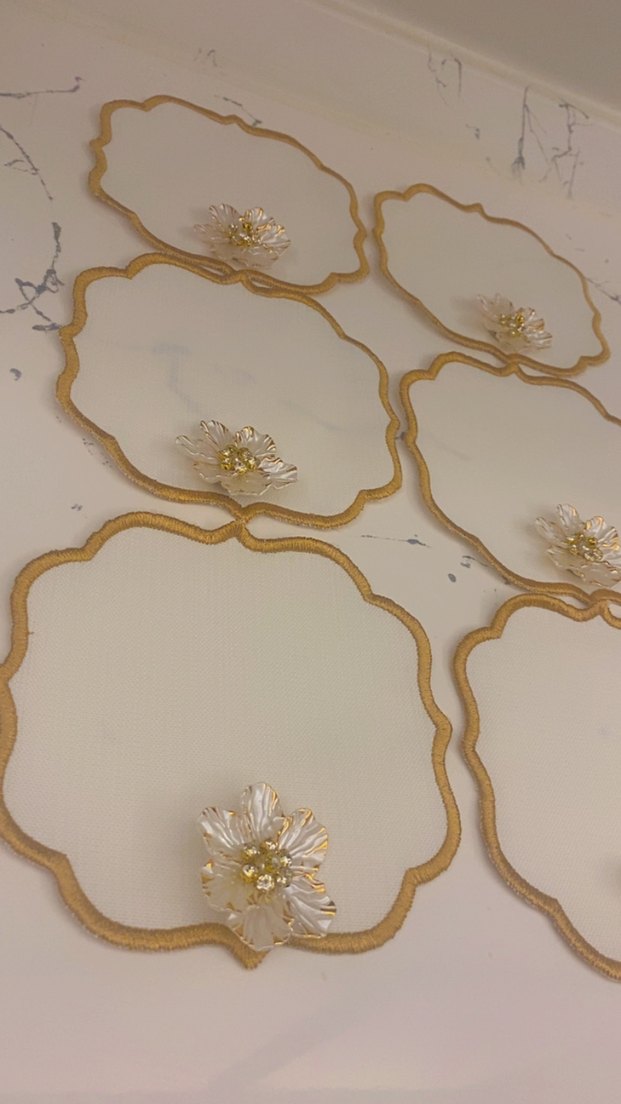 Altın İşlemeli Modern Klasik kahve peçetesi - Görsel 2