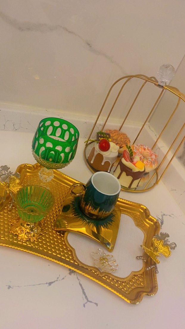 Altın İşlemeli Modern Klasik kahve peçetesi - Görsel 3