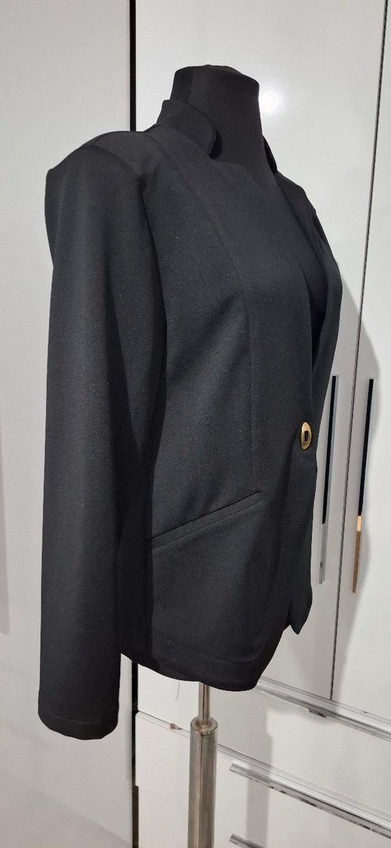 Siyah Kadın Düğmeli Blazer Ceket - Görsel 2