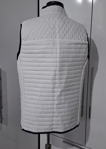 Erkek Beyaz Düğmeli Kolsuz Yelek - Görsel 4