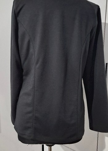 Düğmeli Siyah Kadın Ceket - Görsel 3