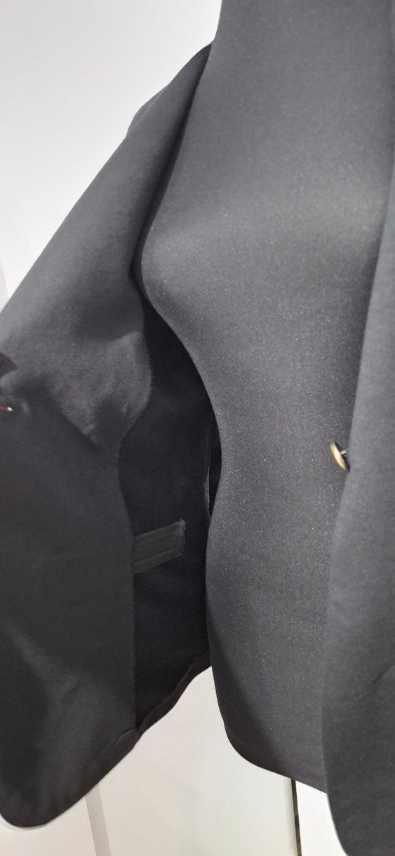 Düğmeli Siyah Kadın Ceket - Görsel 5