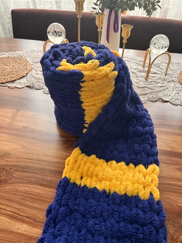 Fenerbahçeli erkek ve bayanlar için örgü atkı şal. - Görsel 2