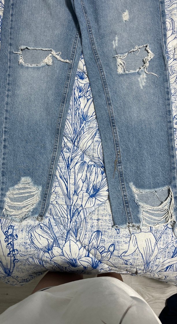 Lacivert Yırtık ve Bağcıklı Rahat Kesim Kadın Kot Pantolon - Görsel 4