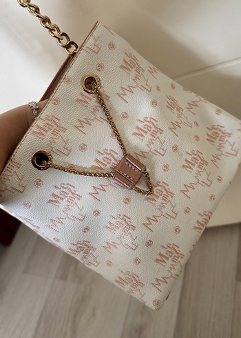 Zincir Detaylı Beyaz Kadın Çanta - Görsel 2