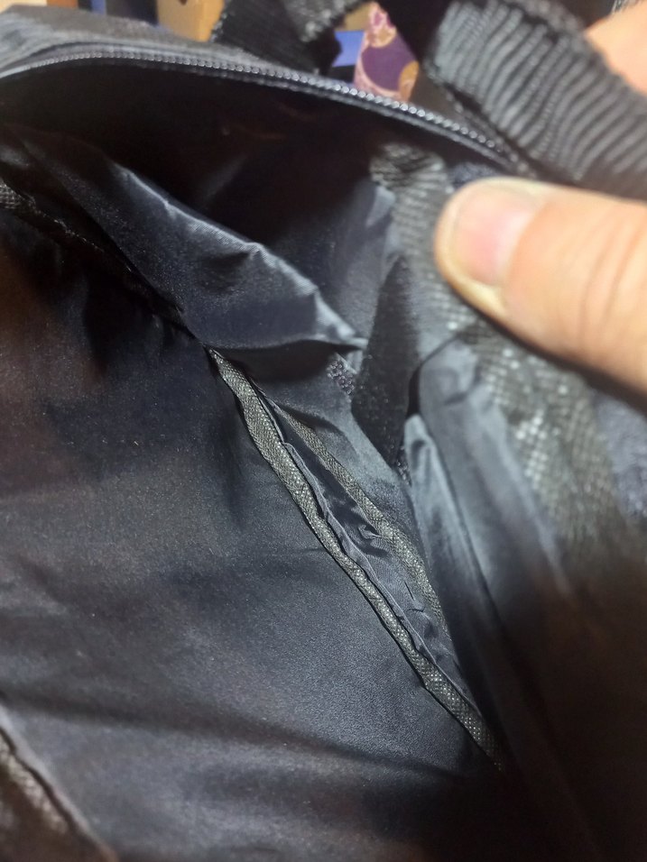 Tokalı Siyah Erkek Omuz Çantası - Görsel 5