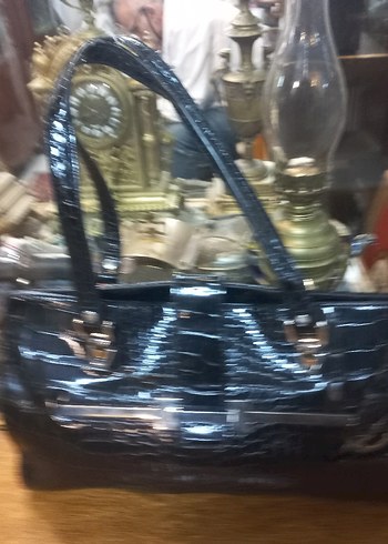 Siyah suni Deri Krokodil Desenli Tokalı Kadın Çanta - Görsel 3