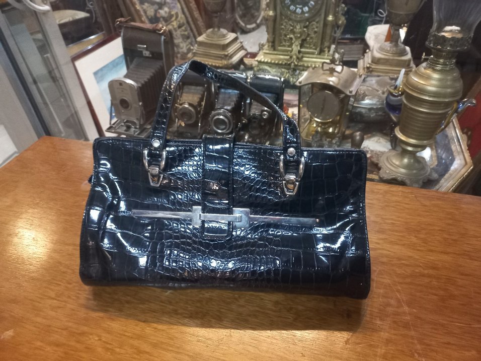 Siyah suni Deri Krokodil Desenli Tokalı Kadın Çanta - Görsel 4