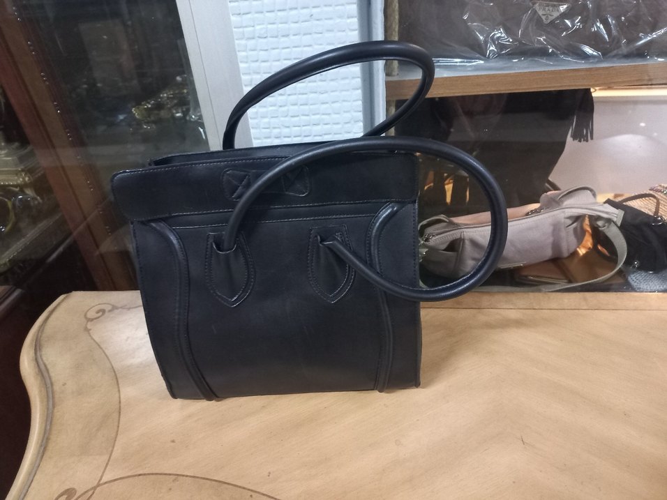 Siyah Parlak  suni Deri Kadın Çantası - Céline - Görsel 4