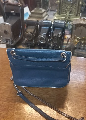 Zincir Detaylı Mavi Deri Kadın Çanta - Görsel 4