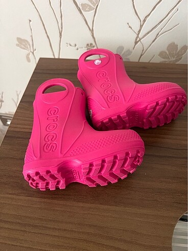 22 Beden Crocs