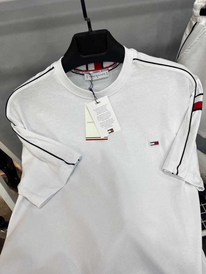 Beyaz Mini Spor Şort - Görsel 2