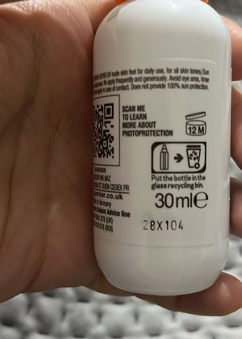 Garnier Ambre Solaire SPF 50 İnvisible Serum - Görsel 2