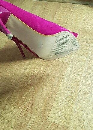 Diğer Stiletto