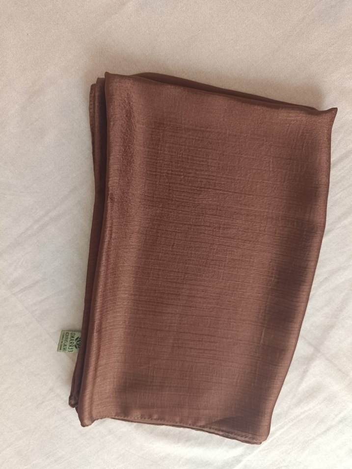 Bej Uzun Kollu Drapeli Kadın Elbise - Görsel 3