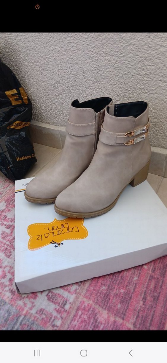 Bej Süet Dolgu Topuklu Kadın Bot - Görsel 2