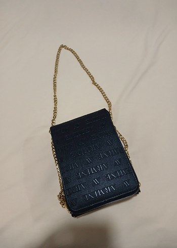 Zincir Detaylı Siyah Deri Kadın Çapraz Çanta - Görsel 4