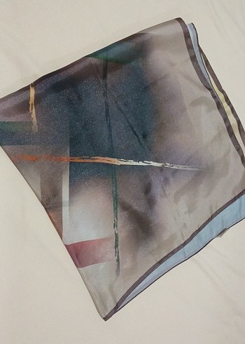 Şeffaf Çok Renkli Kadın eşarp - Görsel 3