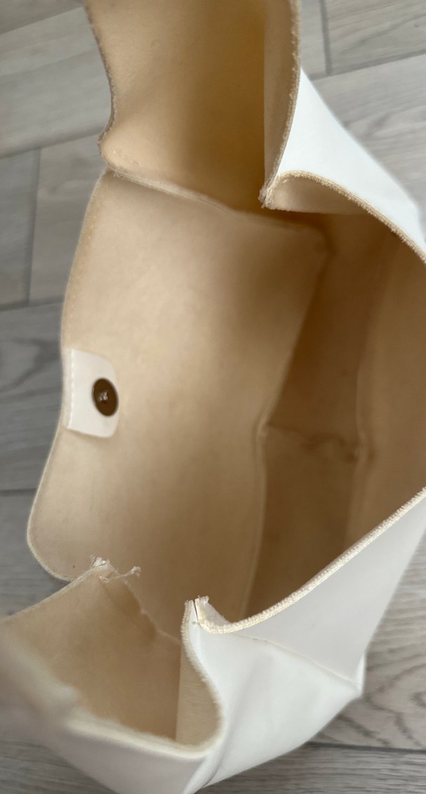 Beyaz Deri Minimalist Kadın Çanta - Görsel 3