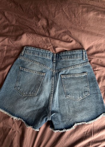 Kadın Yırtık Denim Mini Şort - Görsel 2