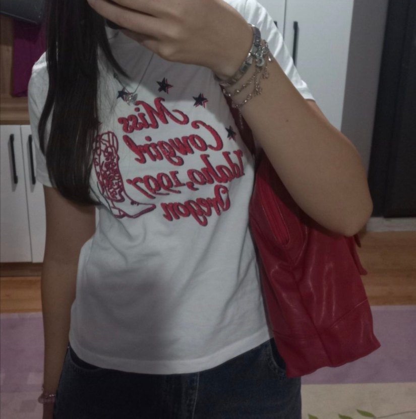 kırmızı deri çanta - Görsel 2