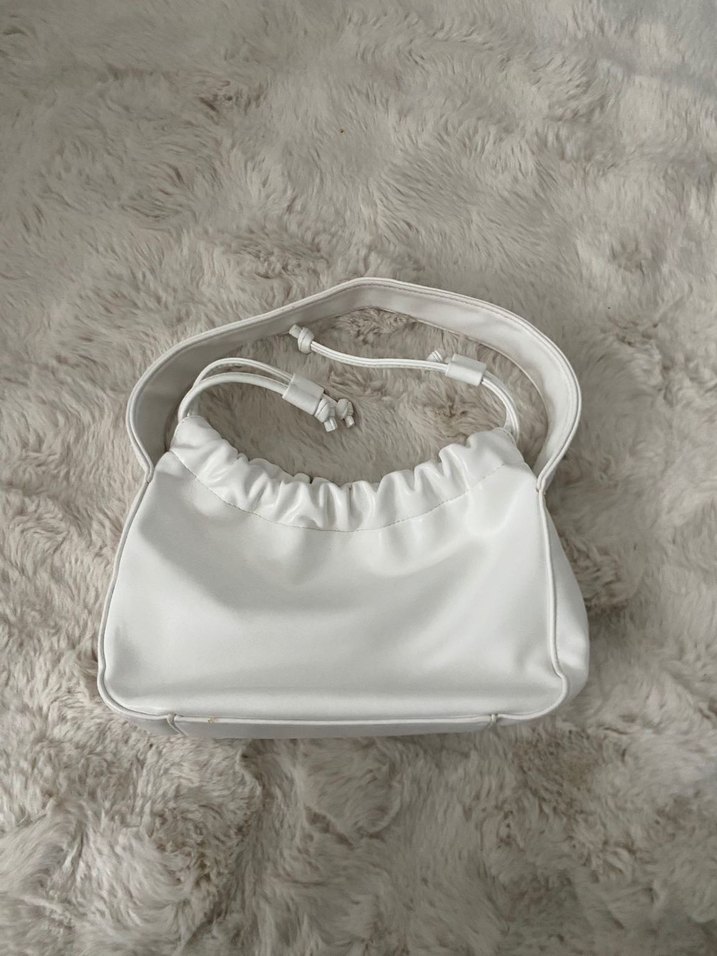 Beyaz Minimalist Deri Kadın Çanta - Görsel 2