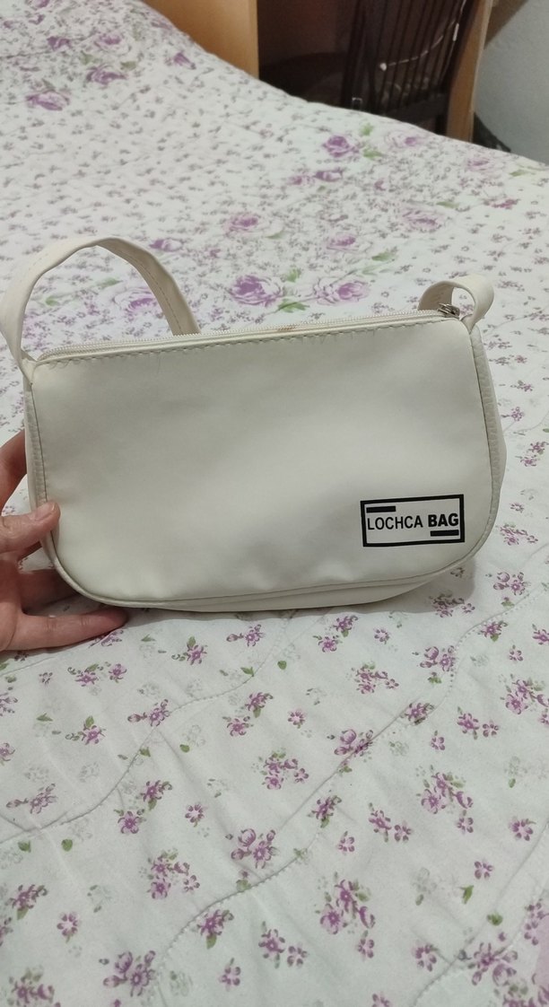 Beyaz Minimalist Kadın Omuz Çantası - Görsel 2