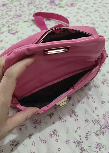 Kadın Pembe Kapitone Omuz Çantası - Görsel 5