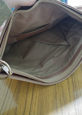 Bej Deri Fermuarlı Kadın Çantası - Görsel 3