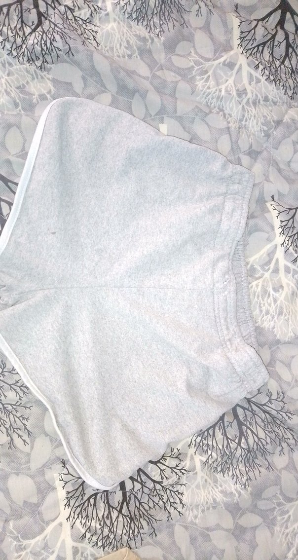 Gri Kadın Mini Şort Ruffle Detaylı - Görsel 2