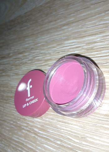 Flormar Lip & Cheek Pastel Pembe Ruj - Görsel 2