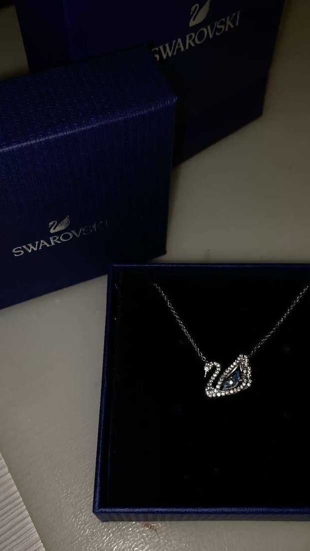 swarowski kuğulu kolye TÜM RENKLERİ MEVCUTTUR ÖZELDEN YAZINIZ - Görsel 2