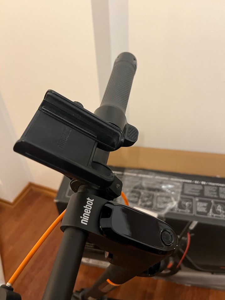 Segway Ninebot F2 Pro Scooter + Aksesuarlar - Görsel 2