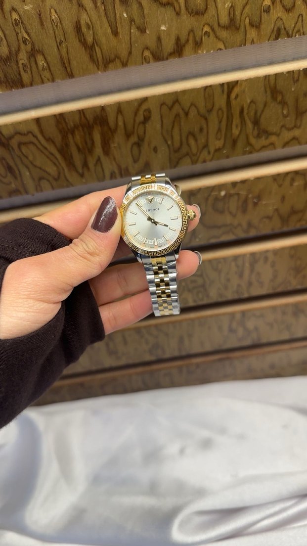 Kadın Klasik Altın Renkli Kol Saati - Görsel 2