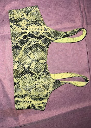 Sarı Yılan Derisi Desenli Spor Sütyeni - Görsel 2