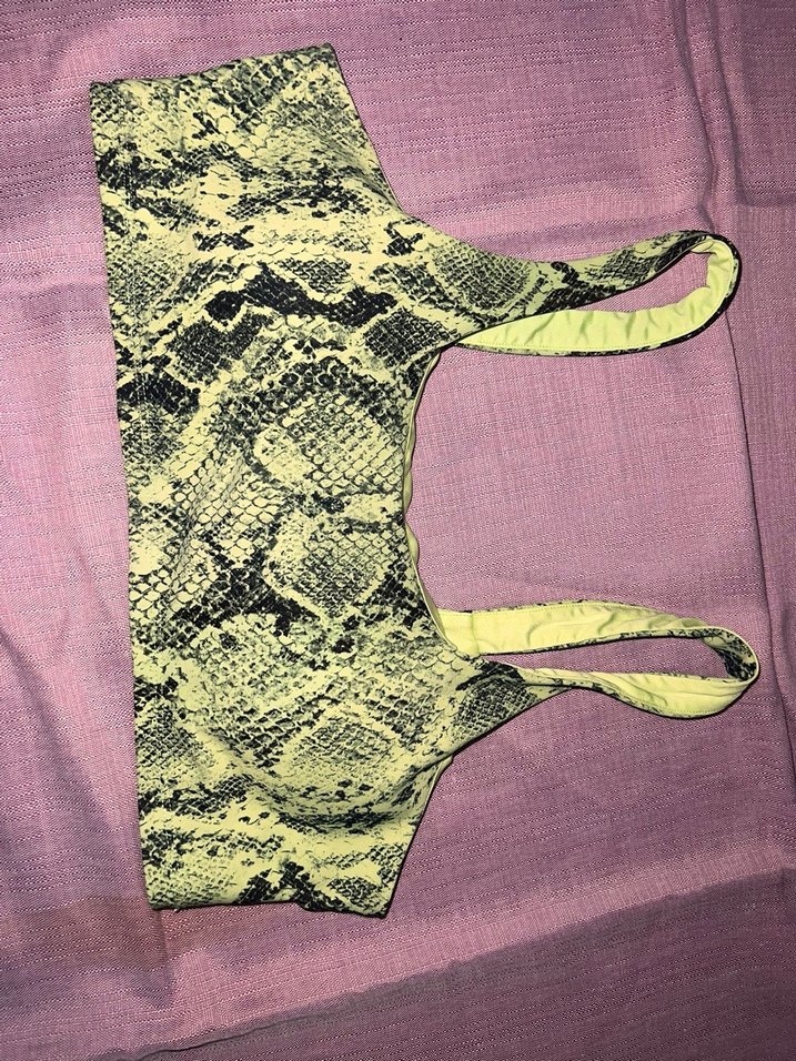 Sarı Yılan Derisi Desenli Spor Sütyeni - Görsel 2