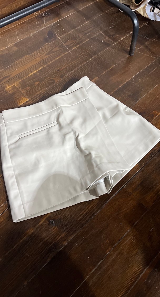 Taş rengi Deri Mini Şort - Görsel 2