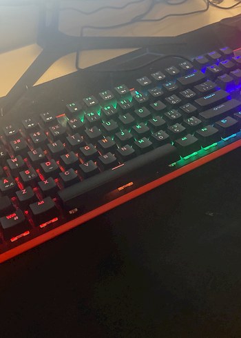 RGB Işıklı havit markalı klavye - Görsel 3