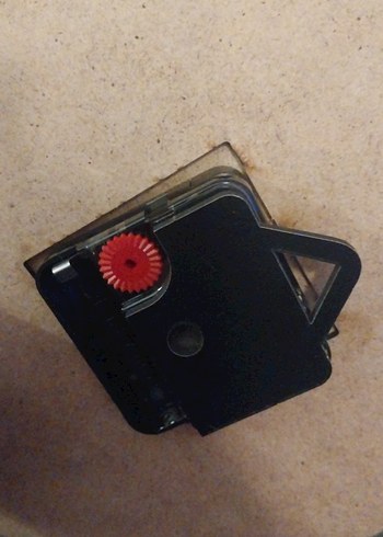 Kelebek Desenli Renkli Duvar Saati - Görsel 5