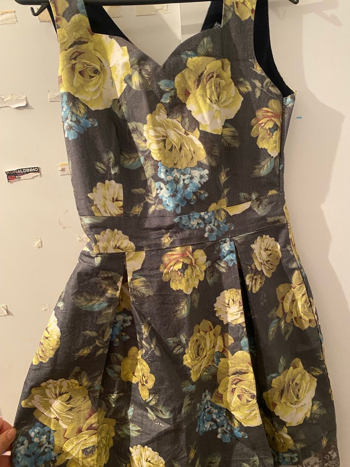 Sarı Çiçekli Straplez Midi Elbise - Görsel 3